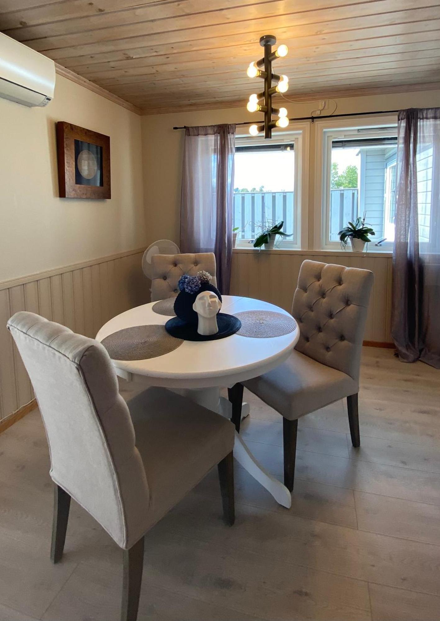 Hyggelig Enebolig Pa Notteroy, Rett Ved Golfbane Holiday home *